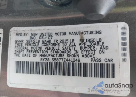 2007 Pontiac Vibe from USA, damaged, VIN 5Y2SL65877Z441048